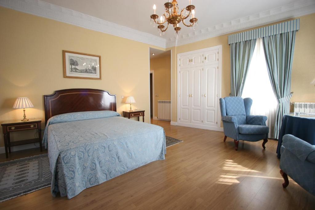 Grande Chambre Double ou Lits Jumeaux Deluxe