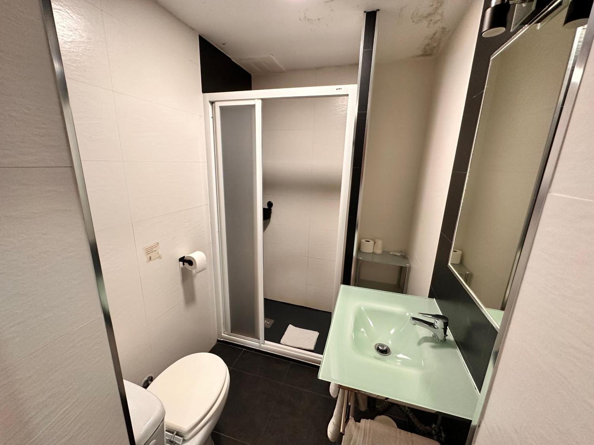 Chambre Double avec Lit d'Appoint