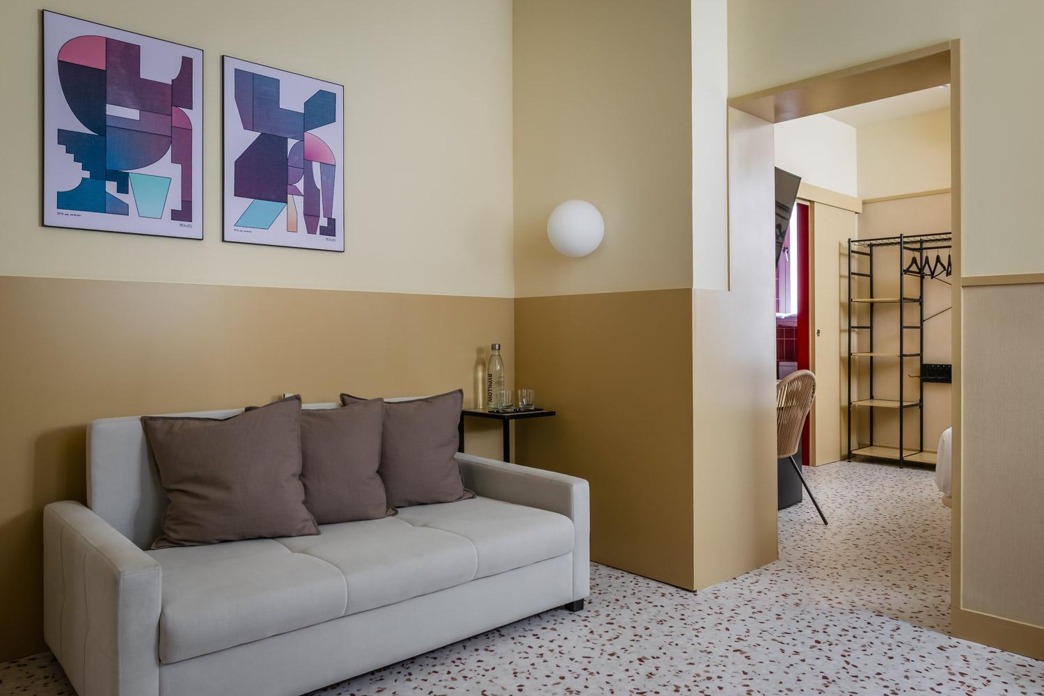 Triple Room