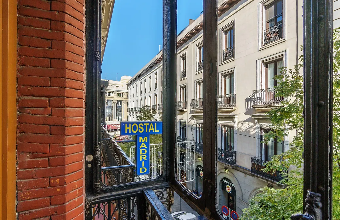 Hostal Madrid-1