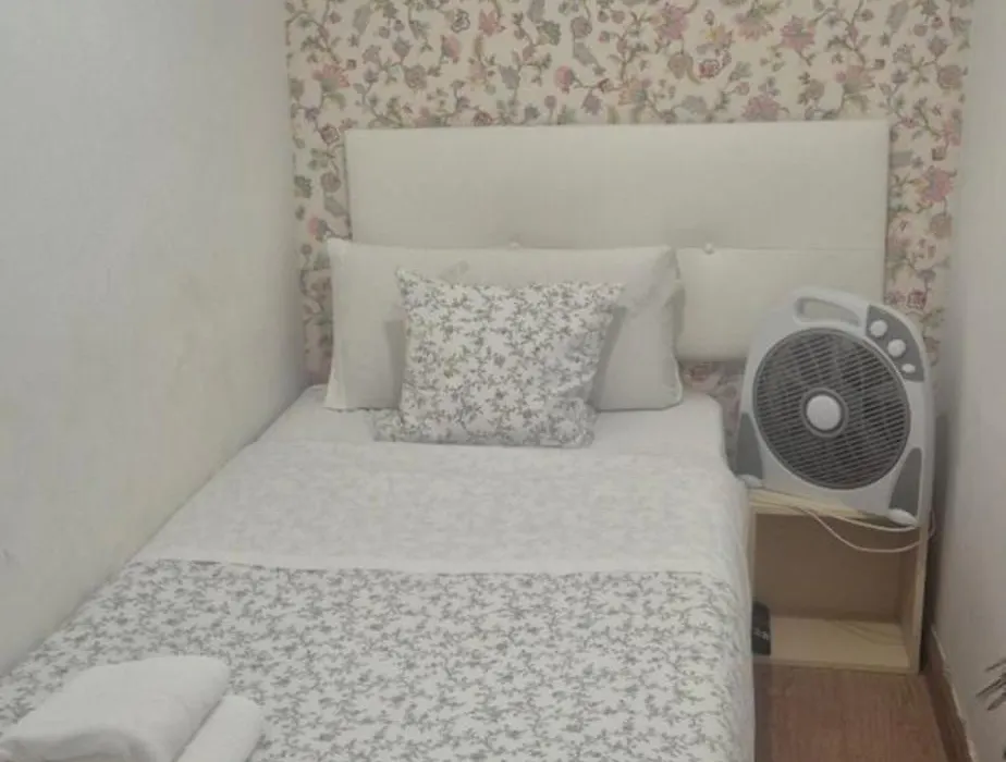 Hostal New Life Madrid-1