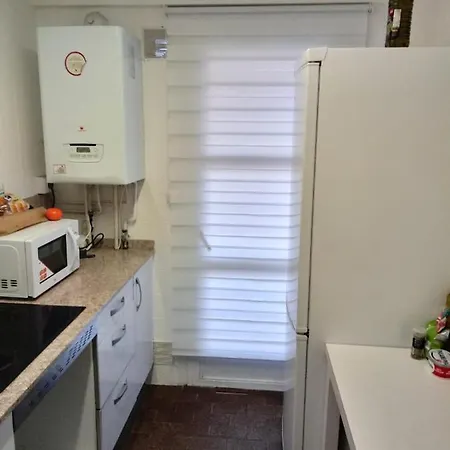 Room In Guest Room - H Individual In Reformed Residence Has Wifi Center Num112-3