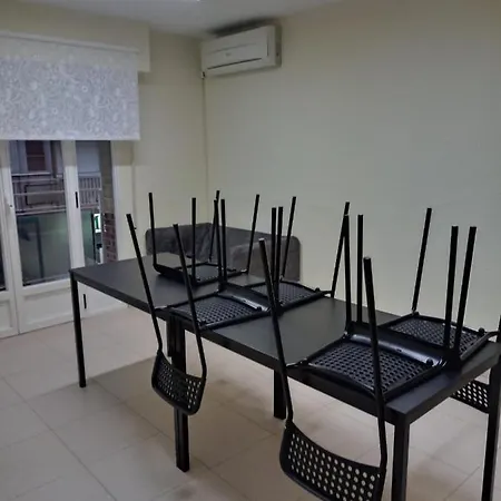 Room In Guest Room - H Individual In Reformed Residence Has Wifi Center Num305-2