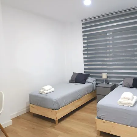 Casa de Huéspedes 12 Octubre Rooms-2