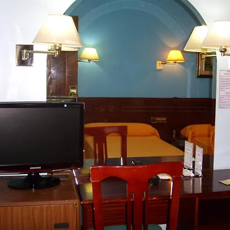 Hostal Centro Sol Madrid-3